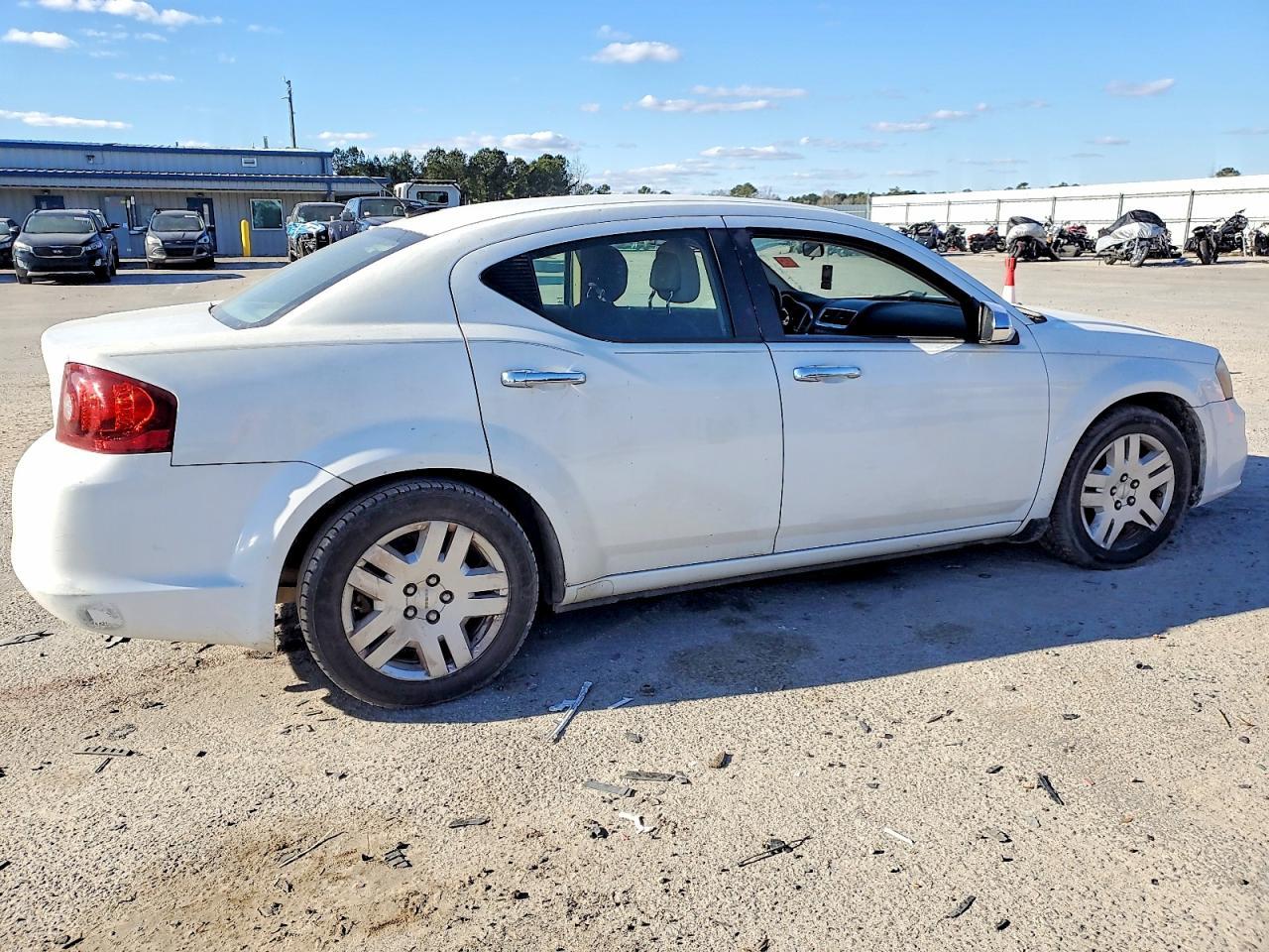 2013 Dodge Avenger Se - Фото 3