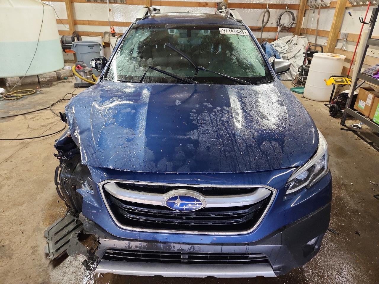 2020 Subaru Outback Touring - Image 5