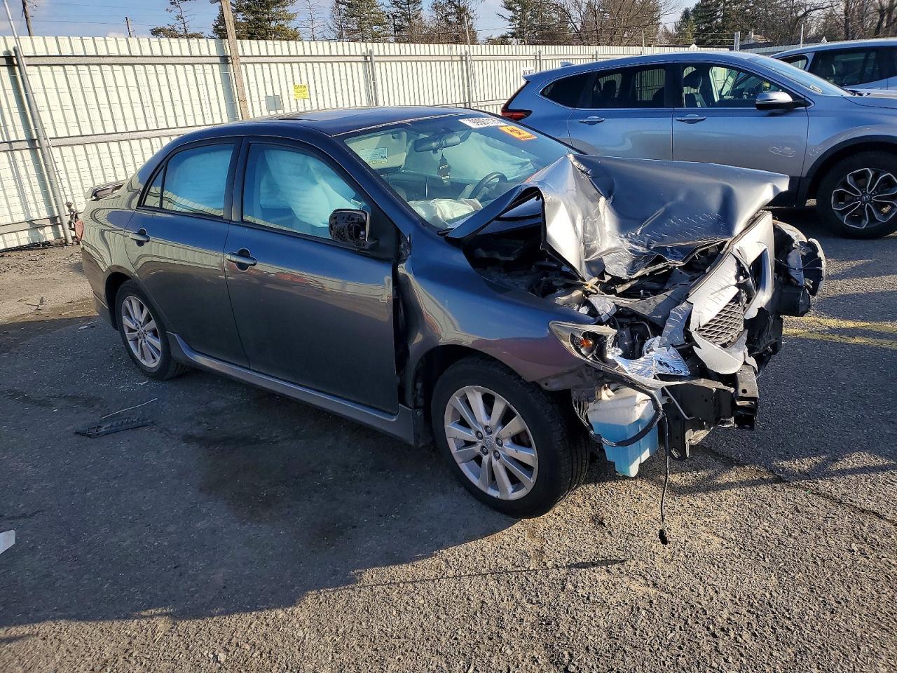 2010 Toyota Corolla Base - Фото 4