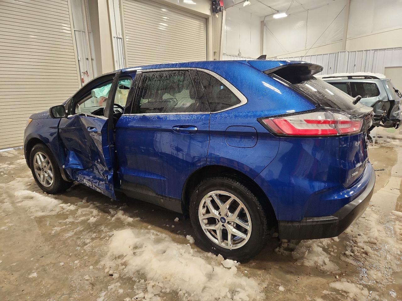 2022 Ford Edge Sel - Фото 2