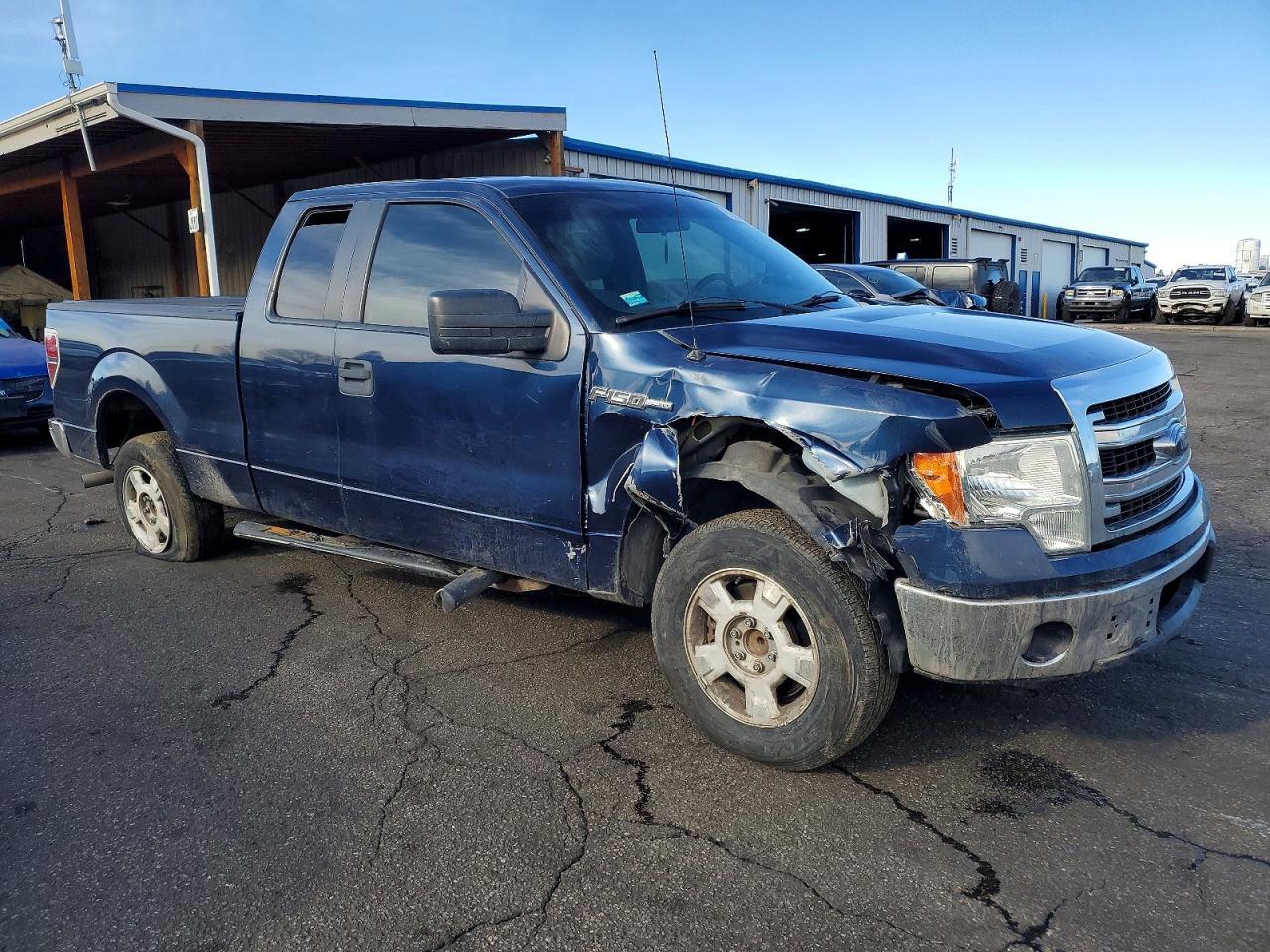 2014 Ford F150 Super Cab - Image 4