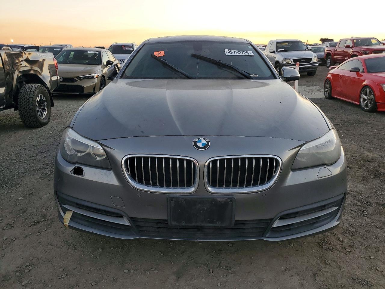 2014 BMW 528 I - Image 5