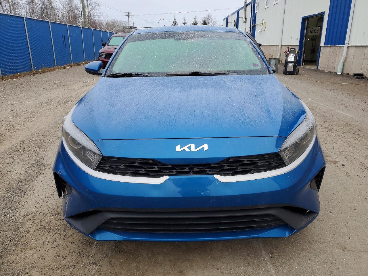 2022 Kia Forte Fe - Image 5