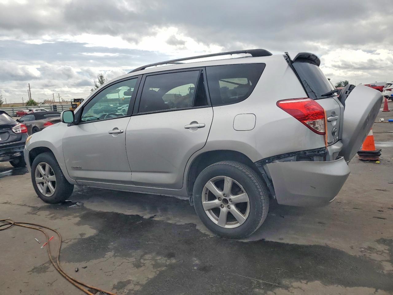 2008 Toyota Rav4 Limited - Фото 2