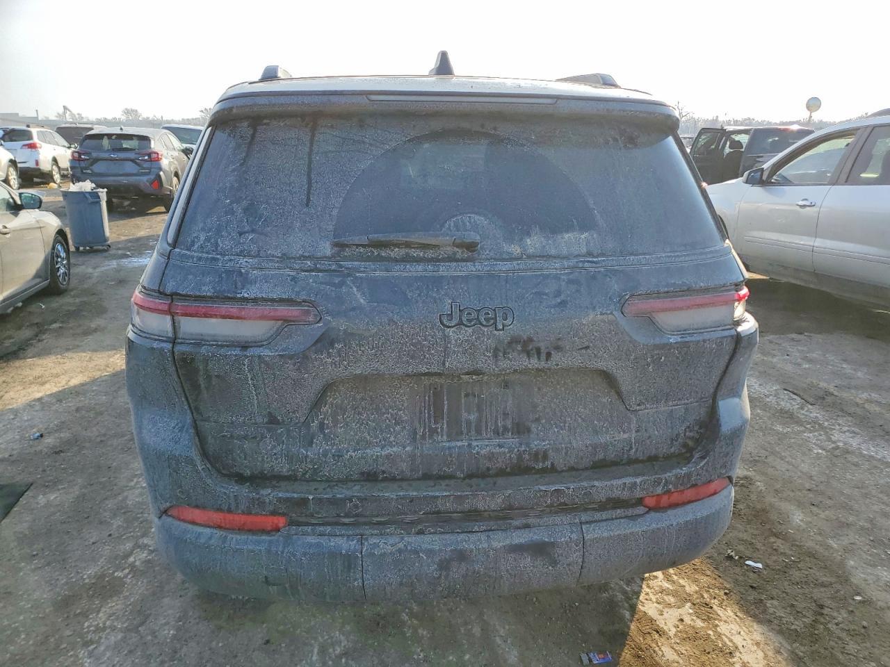 2024 Jeep Grand Cherokee L Laredo - Image 6