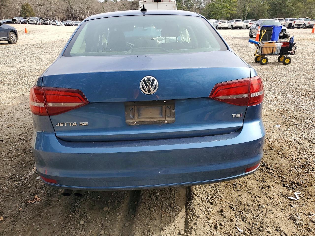 2017 Volkswagen Jetta Se - Фото 6