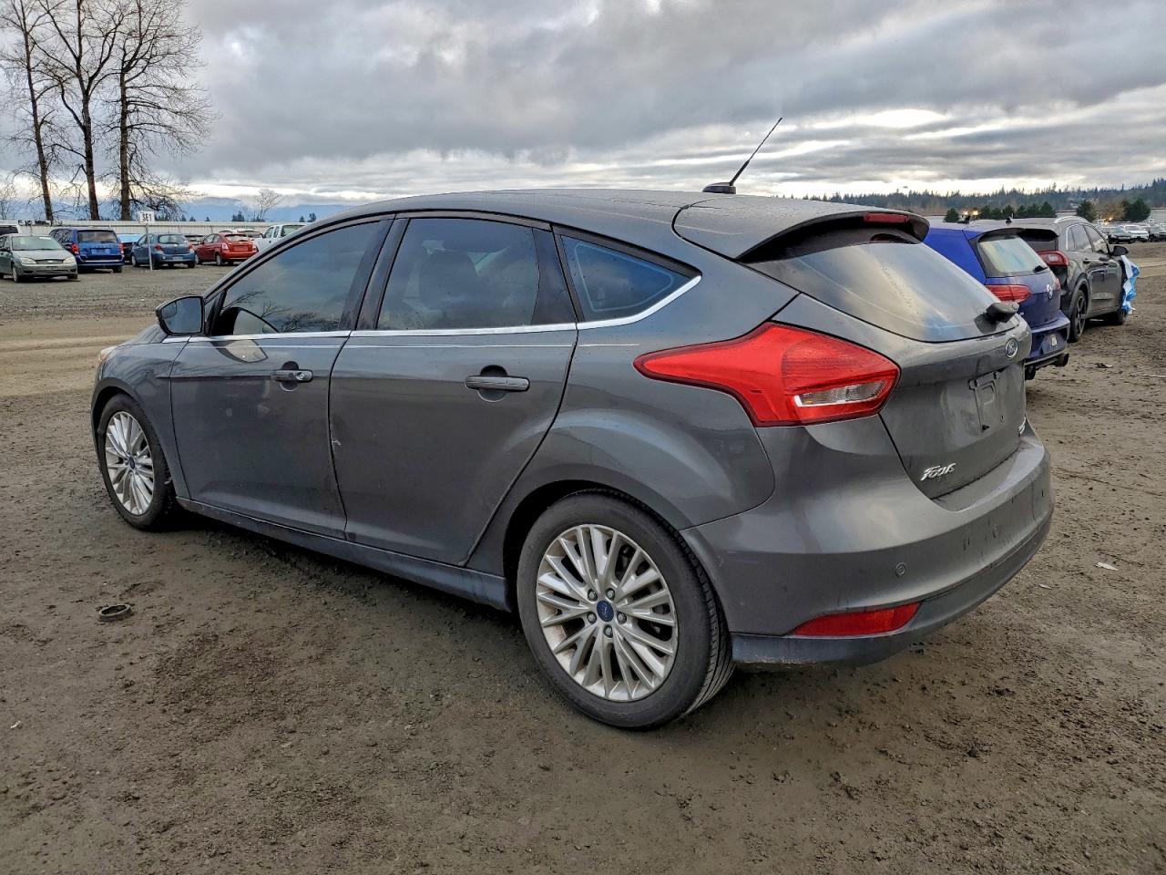 2016 Ford Focus Titanium - Фото 2