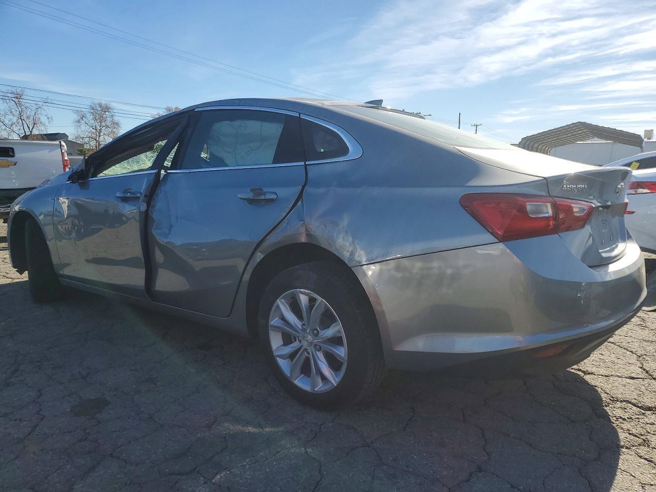 2024 Chevrolet Malibu Lt - Фото 2