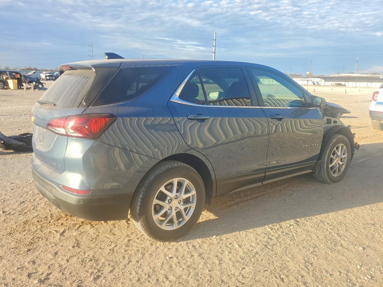 2024 Chevrolet Equinox Lt - Фото 3