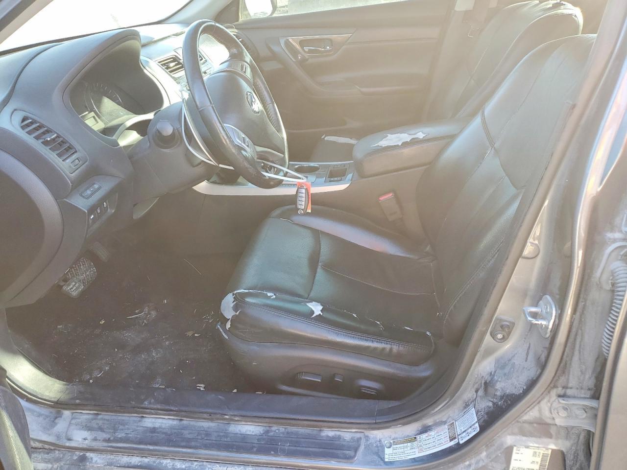 2015 Nissan Altima 3.5S - Image 7