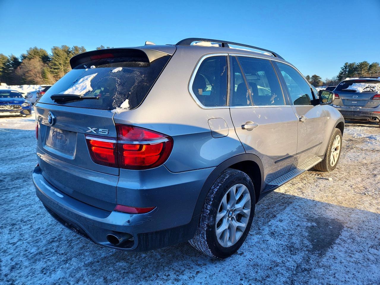 2013 BMW X5 xDrive35I - Фото 3