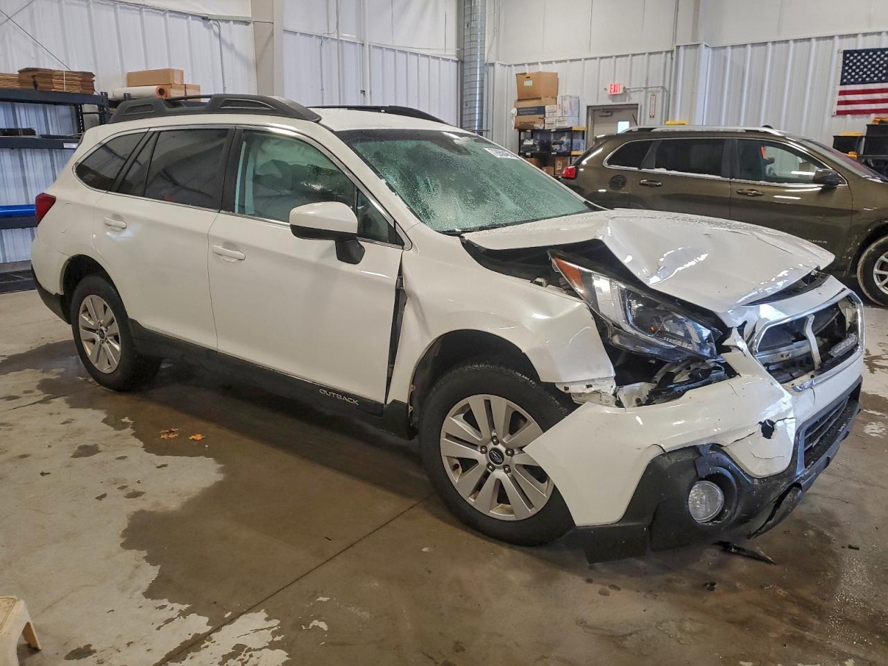 2019 Subaru Outback 2.5I Premium - Фото 4