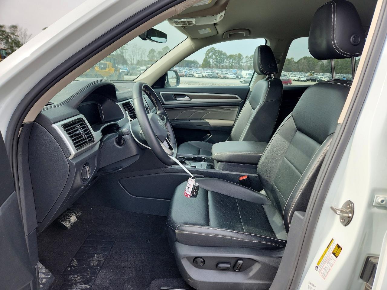 2023 Volkswagen Atlas Se - Фото 7