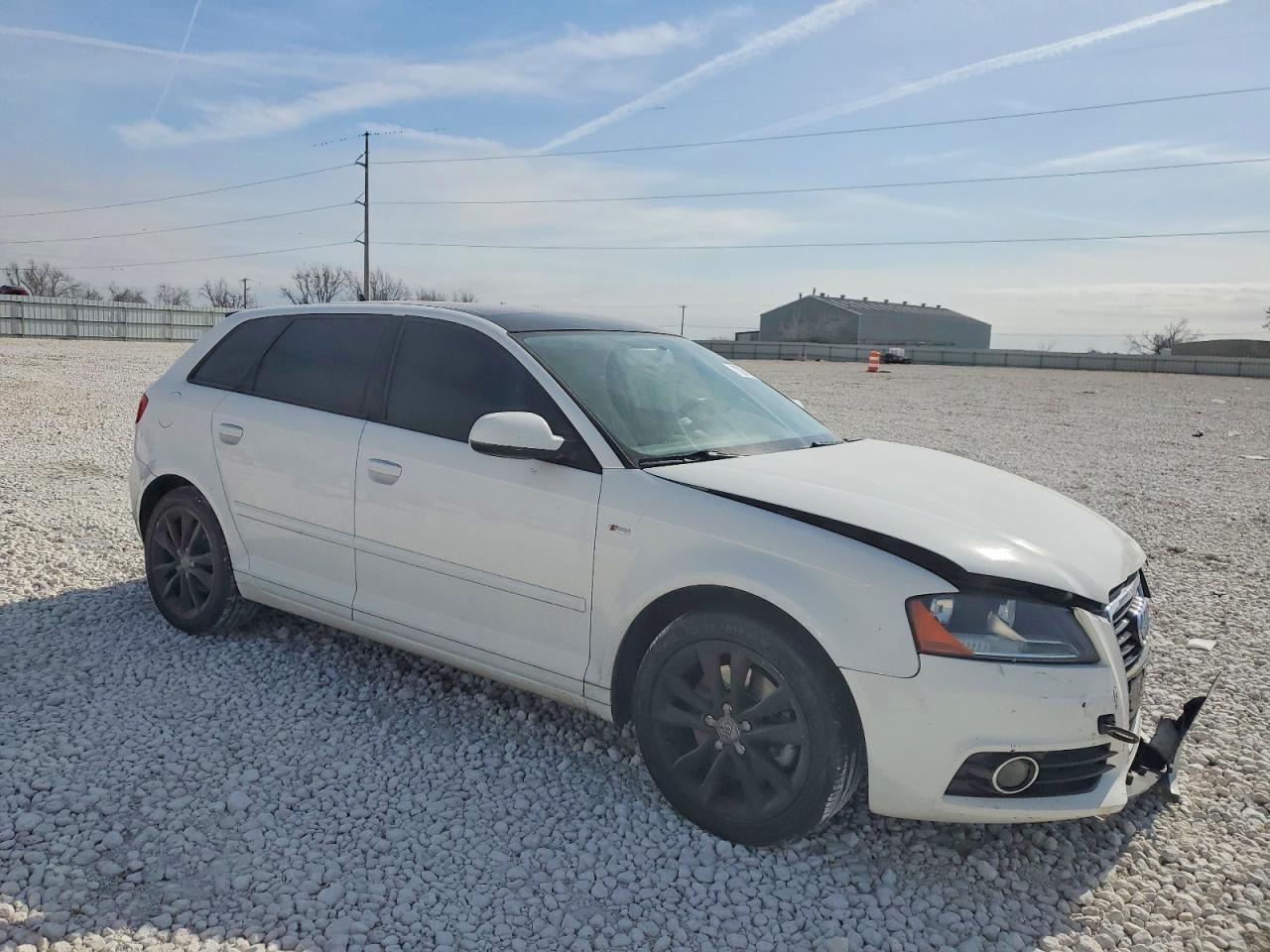 2012 Audi A3 Premium - Фото 4