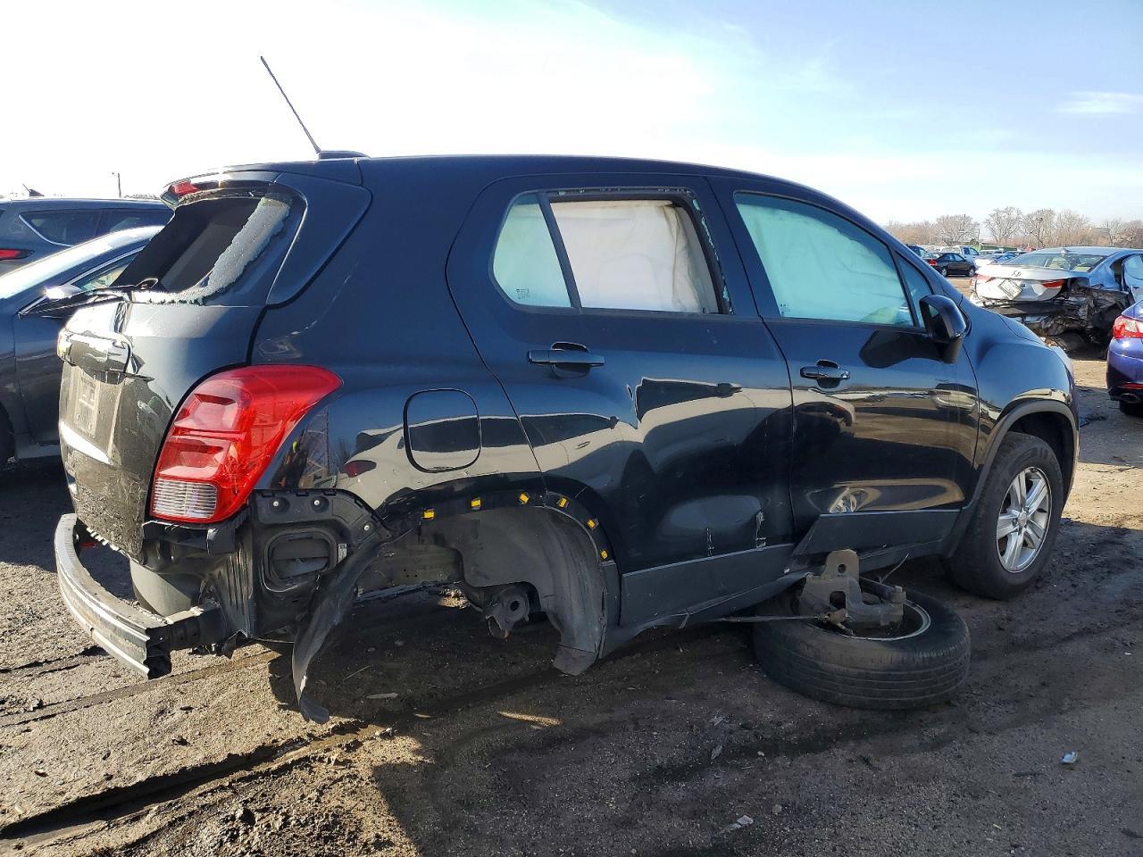 2020 Chevrolet Trax Ls - Фото 3