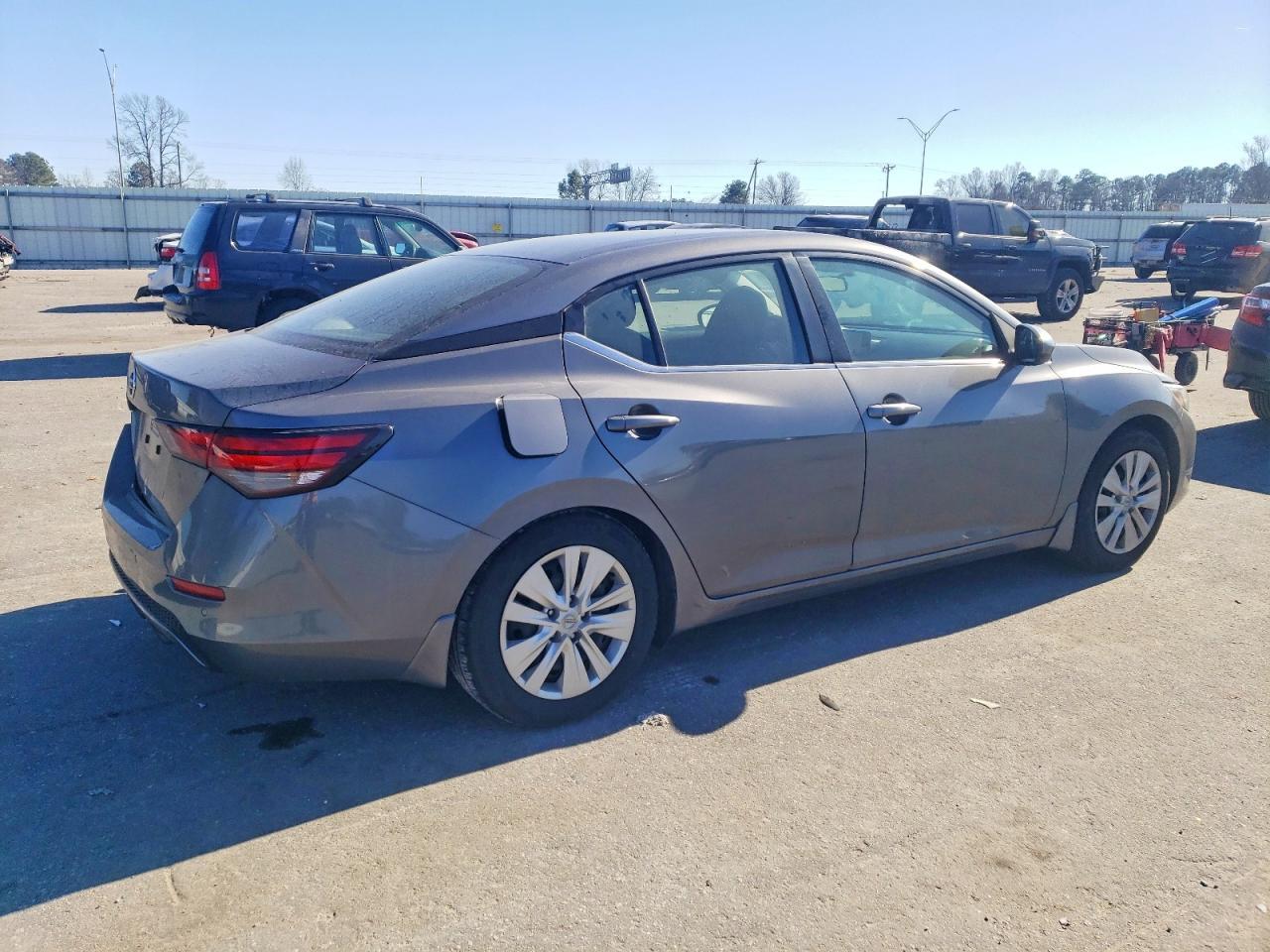2021 Nissan Sentra S - Фото 3