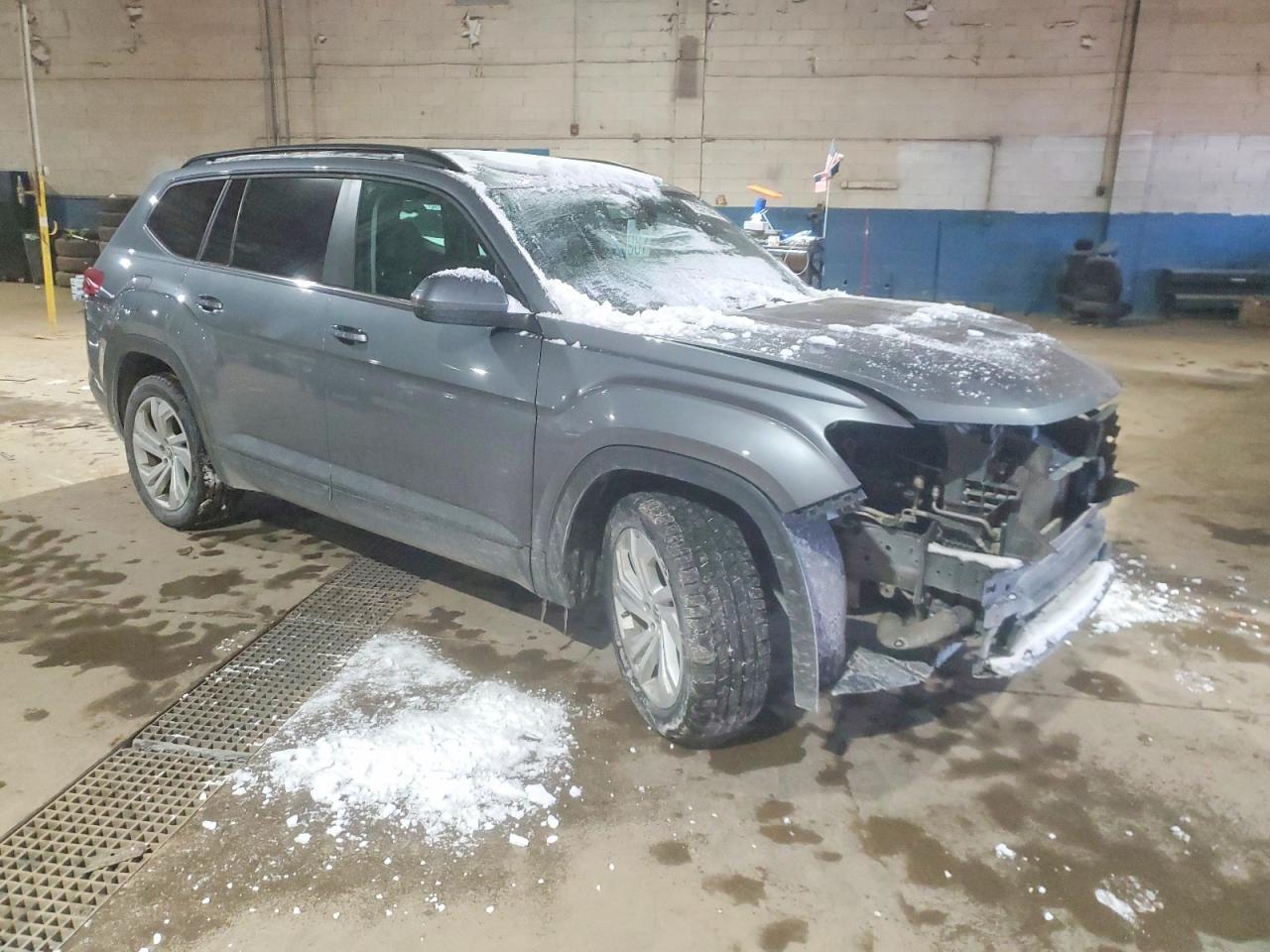 2021 Volkswagen Atlas Se - Фото 4