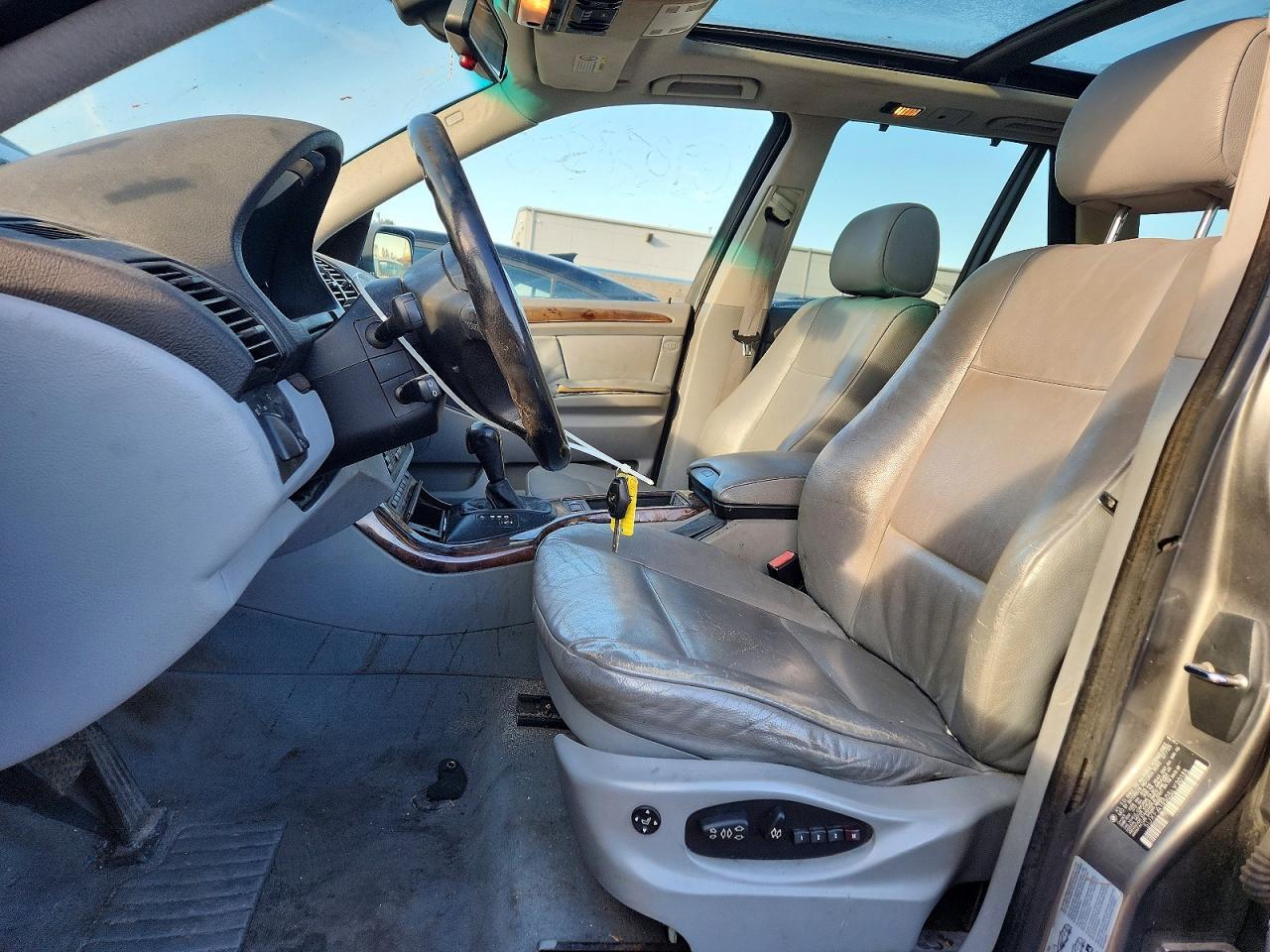 2005 BMW X5 3.0I - Image 7