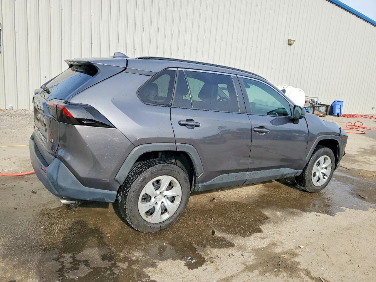 2019 Toyota Rav4 Le - Фото 3