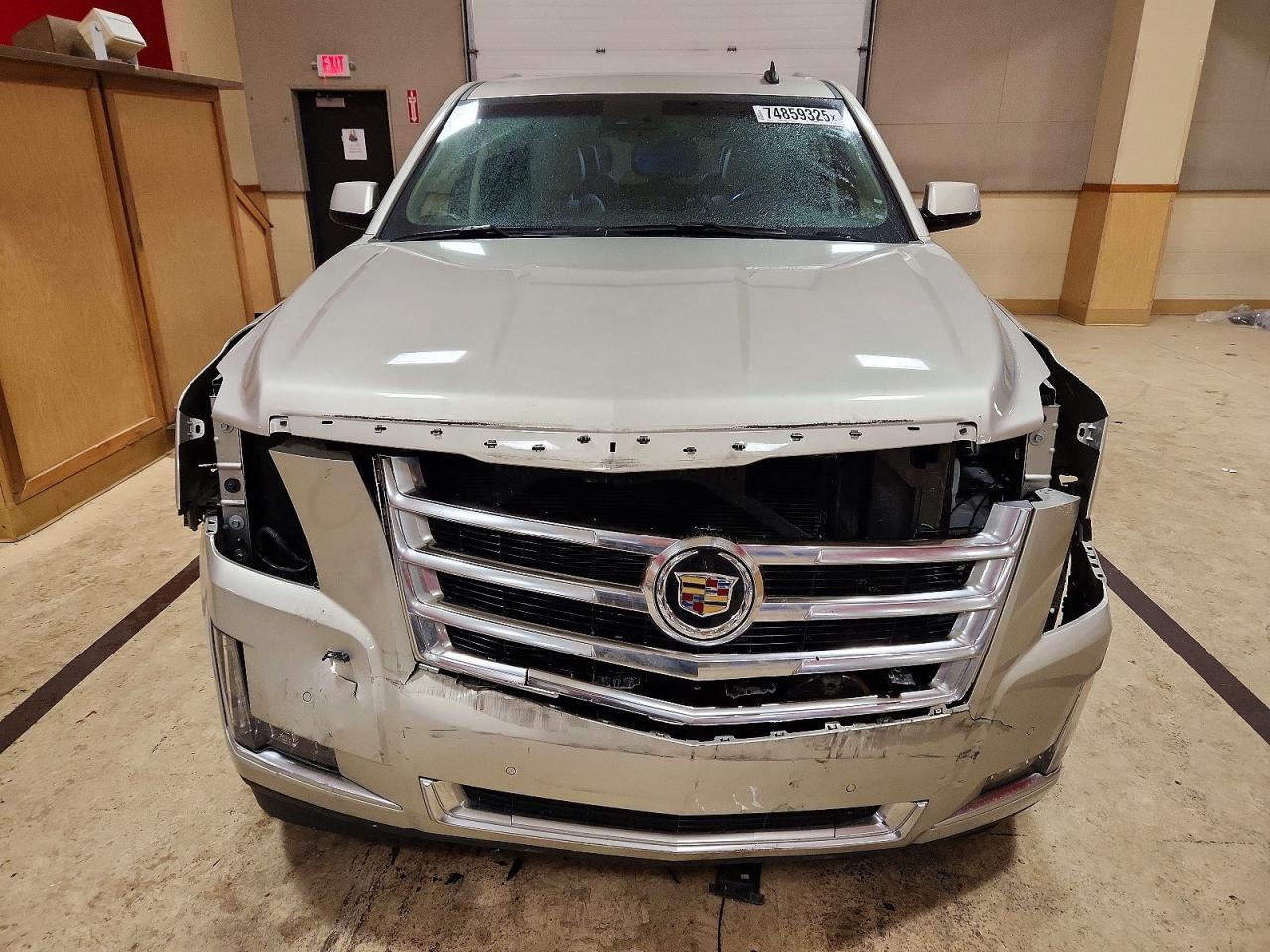 2015 Cadillac Escalade Luxury - Фото 5