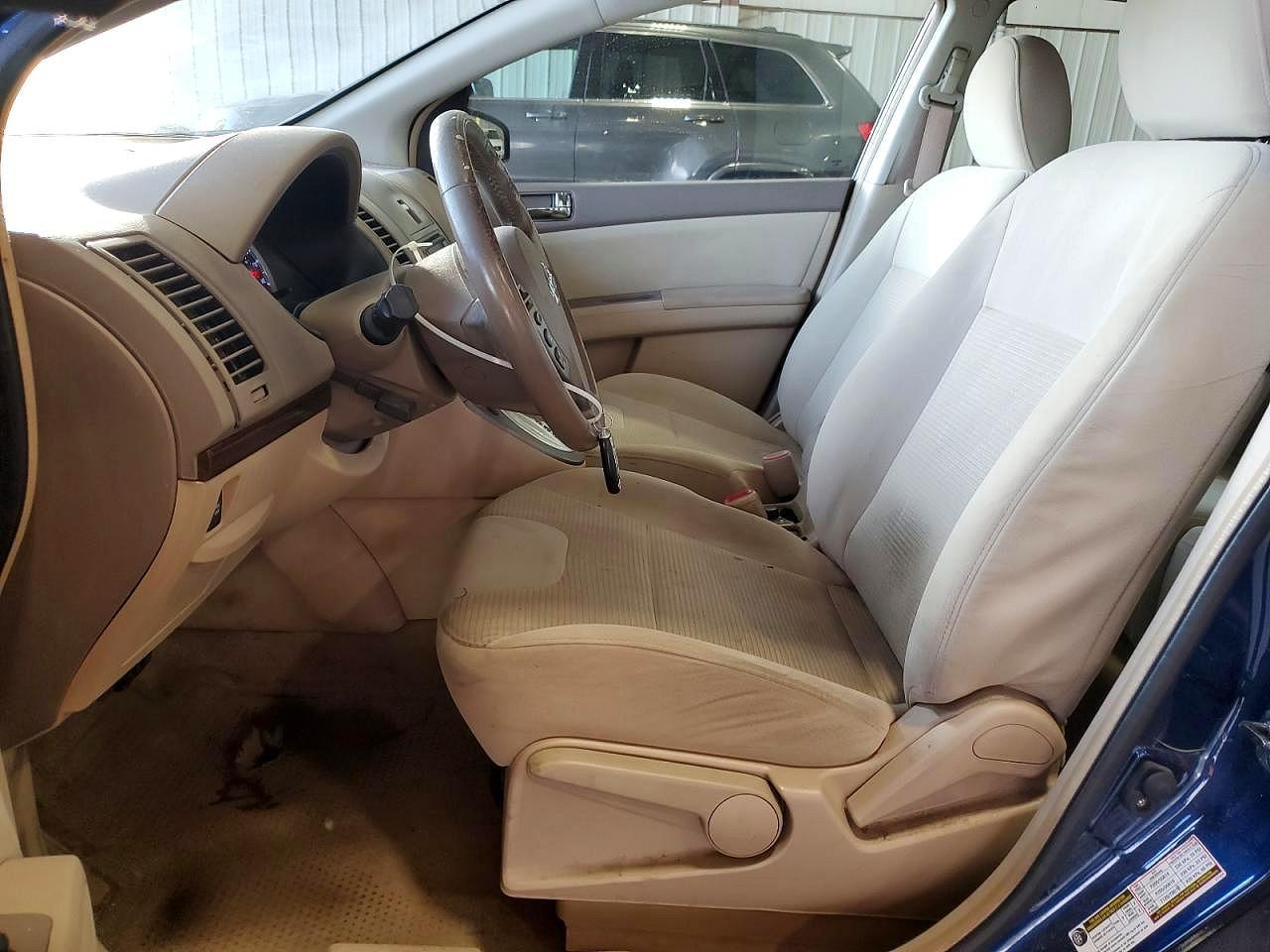 2010 Nissan Sentra 2.0 - Фото 7