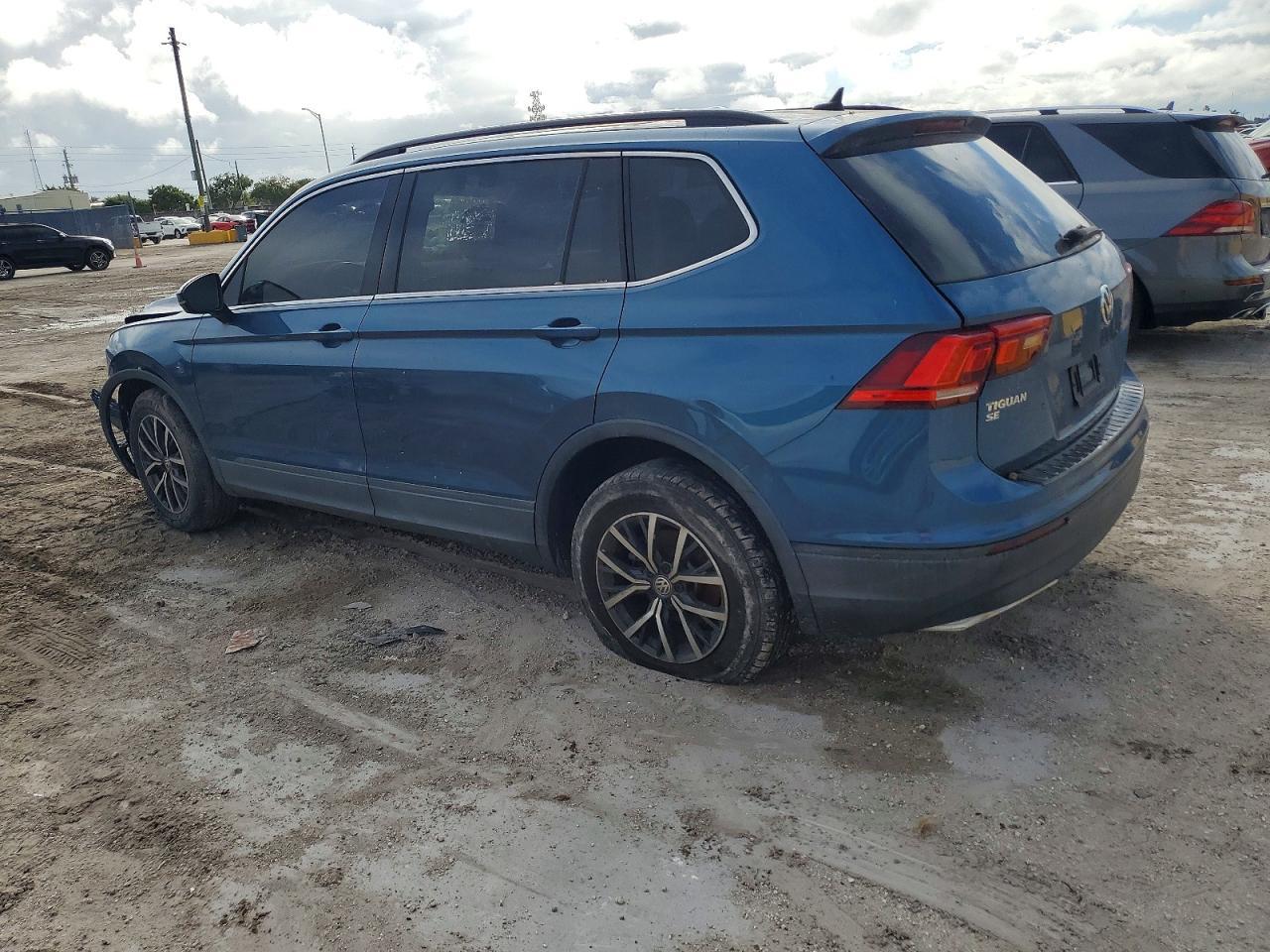 2019 Volkswagen Tiguan Se - Image 2