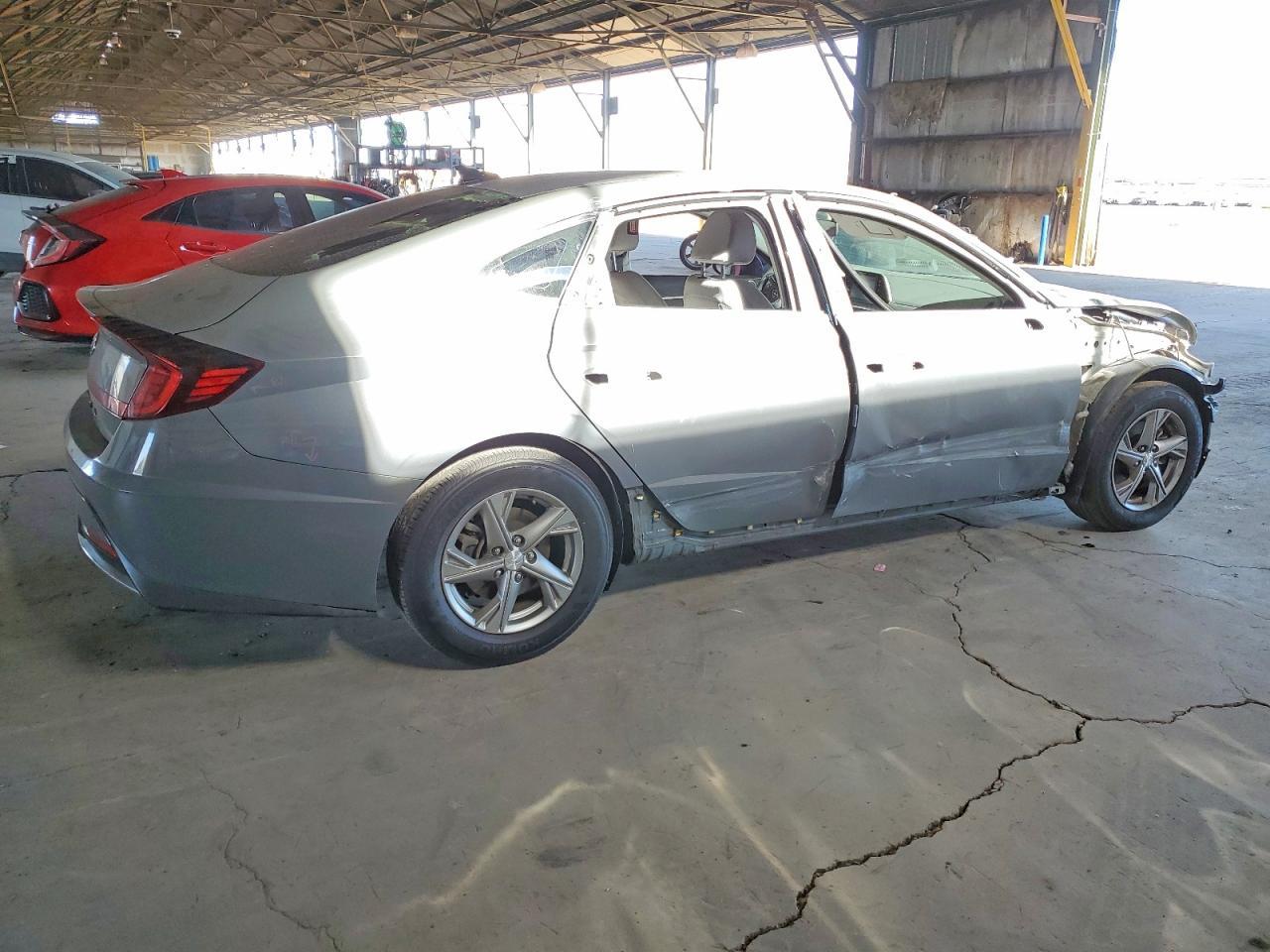 2021 Hyundai Sonata Se - Image 3