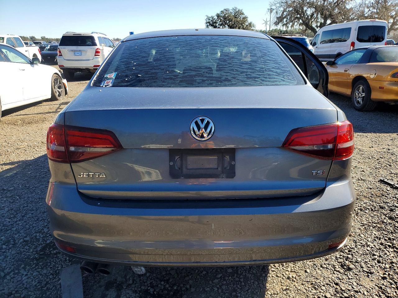 2017 Volkswagen Jetta S - Image 6