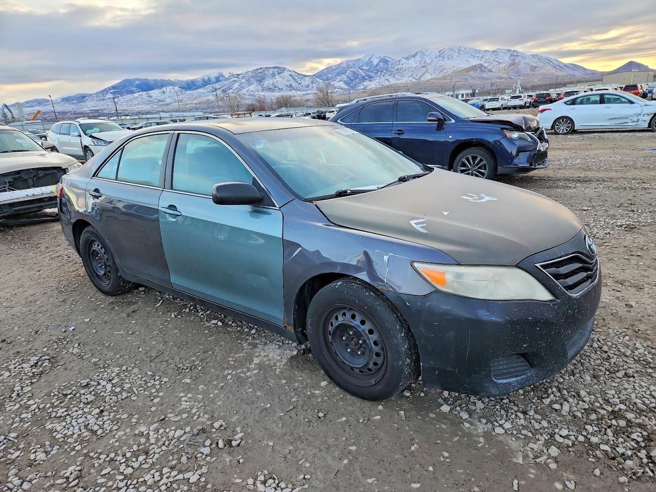 2011 Toyota Camry Le - Фото 4