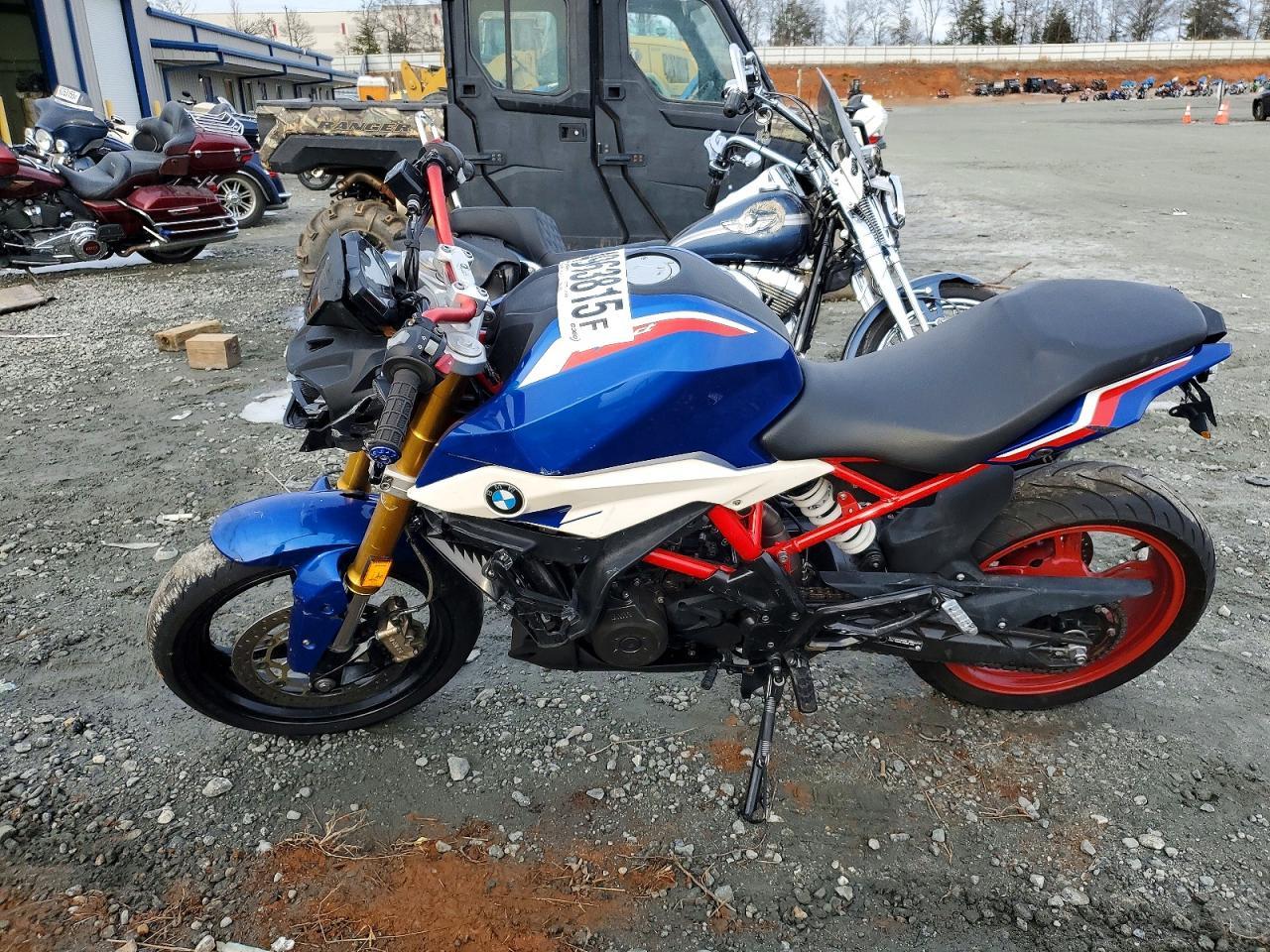 2024 BMW G310 R - Image 3