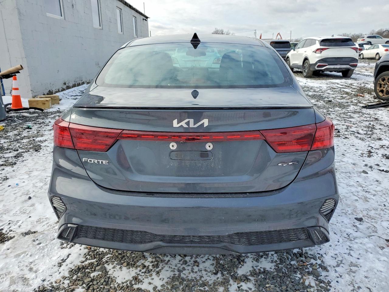 2023 Kia Forte Gt Line - Фото 6