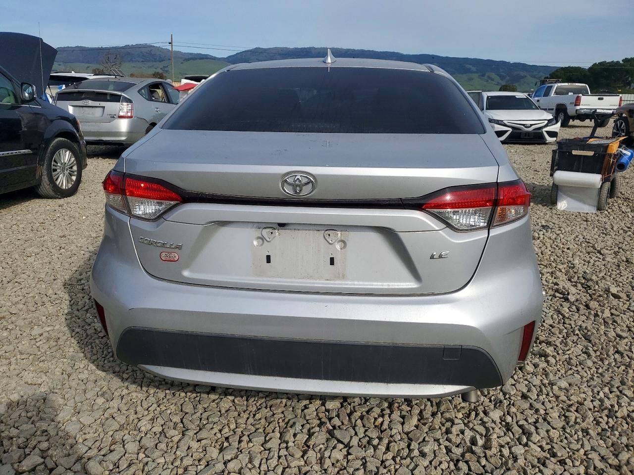 2020 Toyota Corolla Le - Фото 6