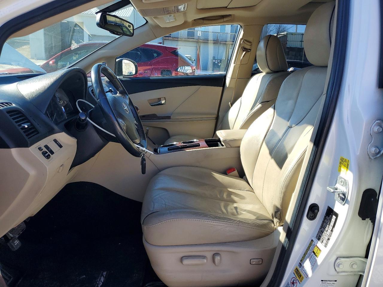 2010 Toyota Venza - Фото 7