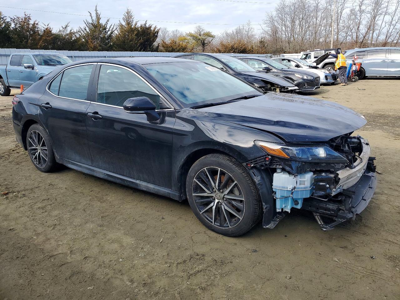 2023 Toyota Camry - Фото 4