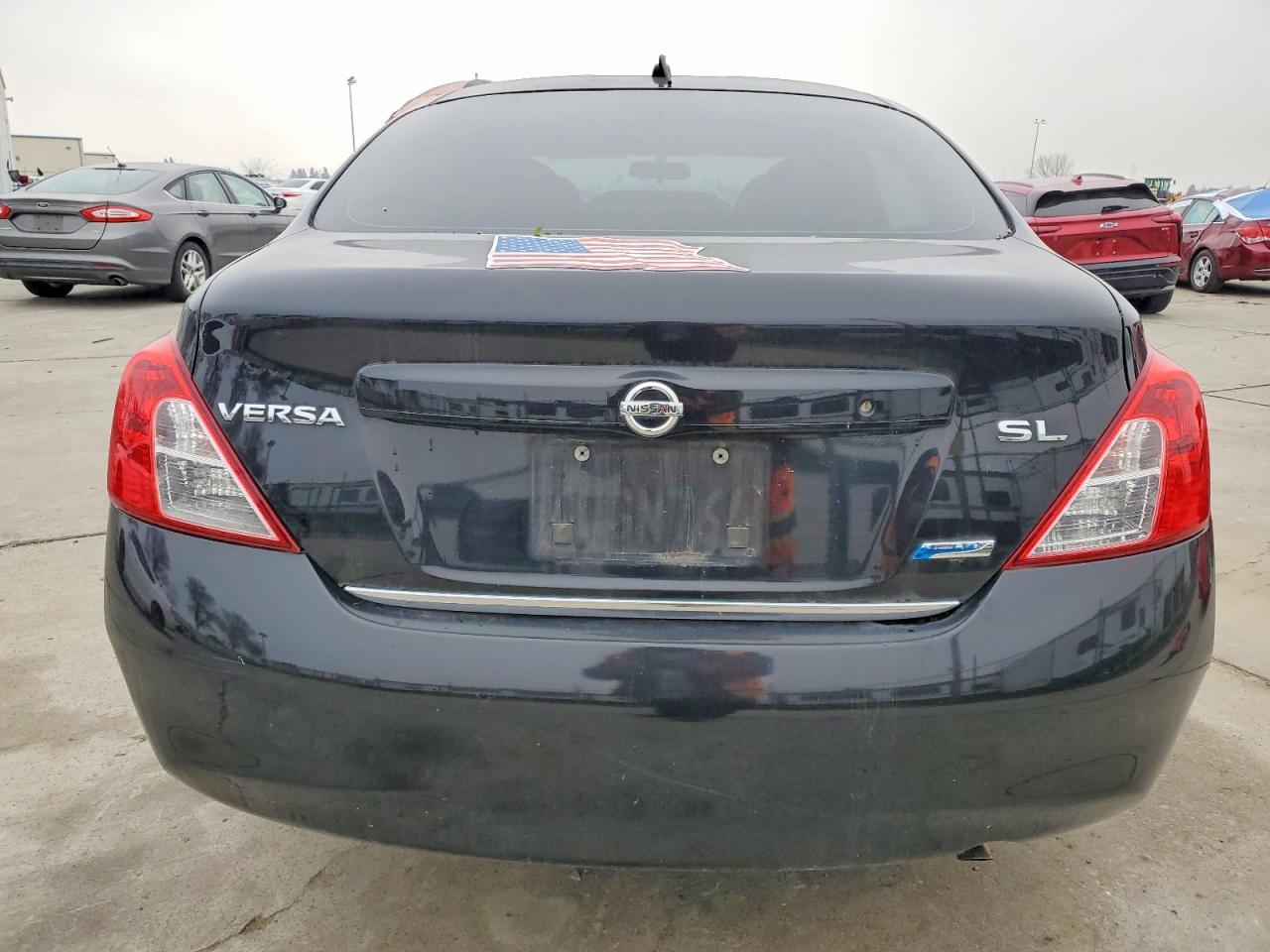 2012 Niss Versa - Image 6