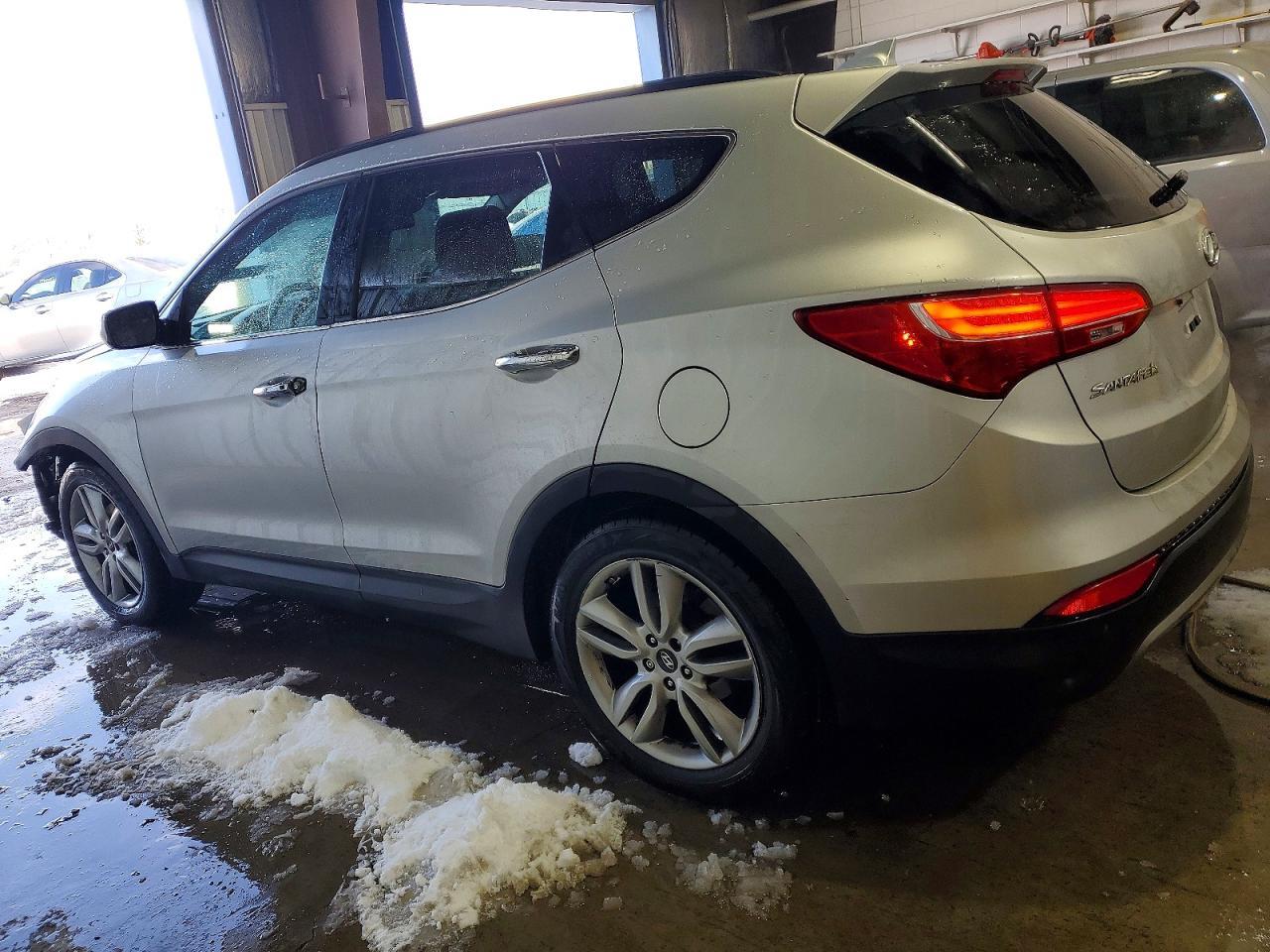 2015 Hyundai Santa Fe Sport 2.0T - Image 2