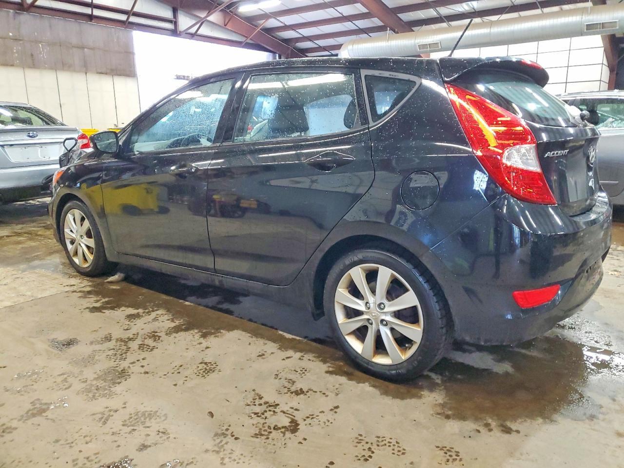 2014 Hyundai Accent Gls - Фото 2