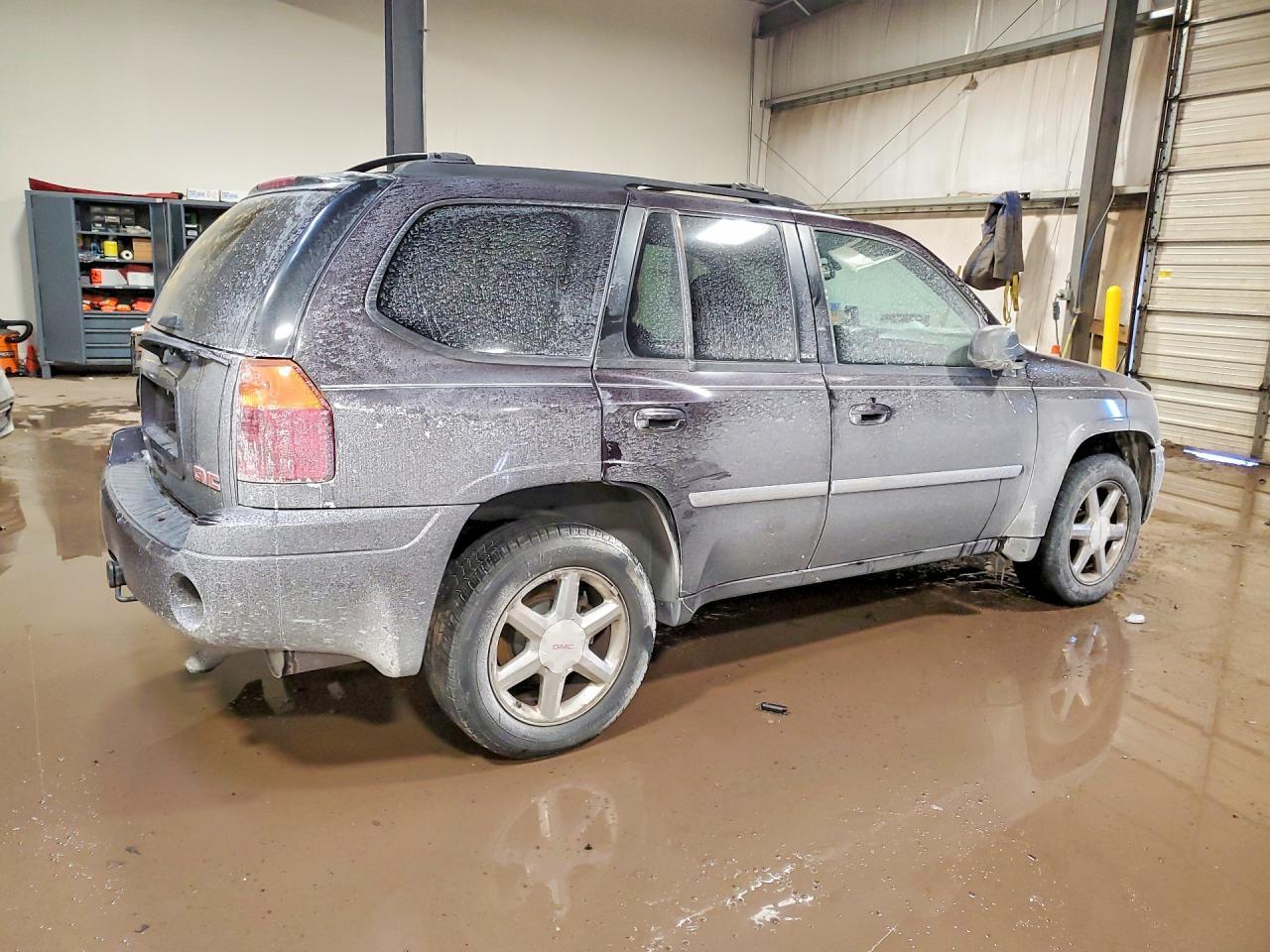 2008 GMC Envoy - Image 3