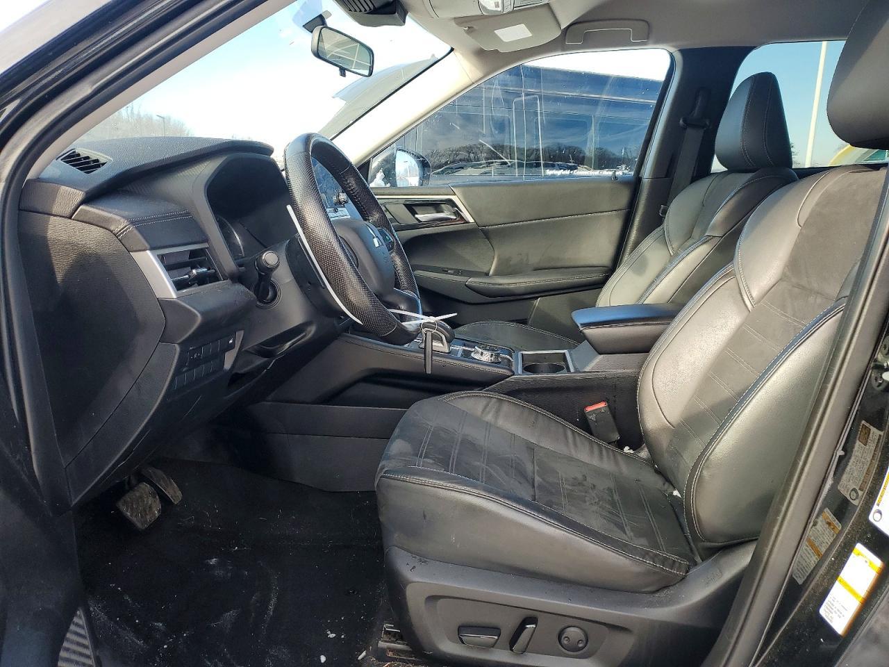 2022 Mitsubishi Outlander Se - Image 7