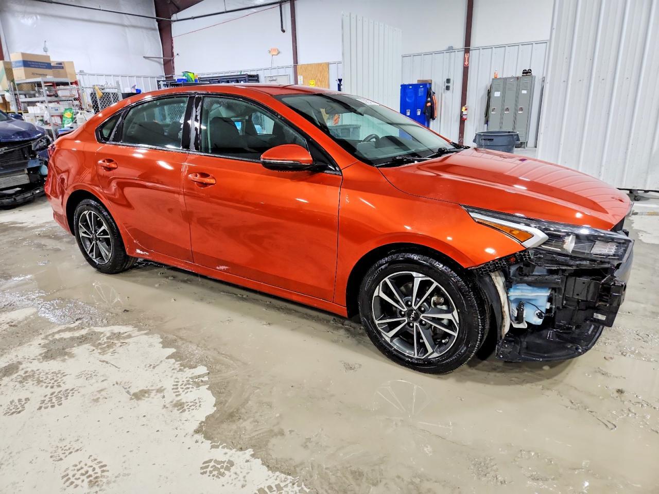 2023 Kia Forte Lx - Фото 4