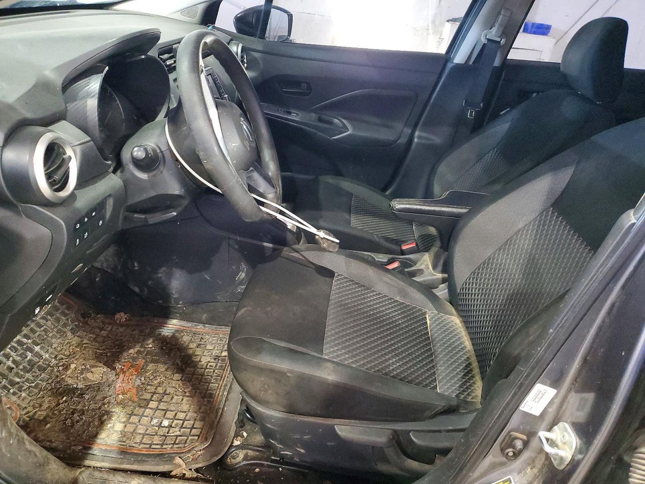 2020 Nissan Versa S - Фото 7