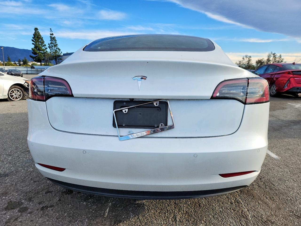2021 Tesla Model 3 - Image 6