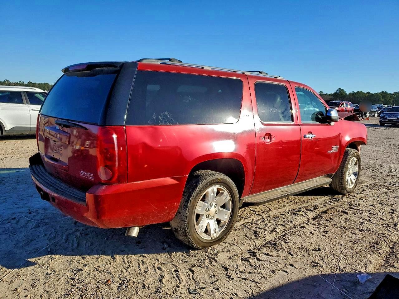 2013 GMC Yukon Xl C1500 Slt - Image 3