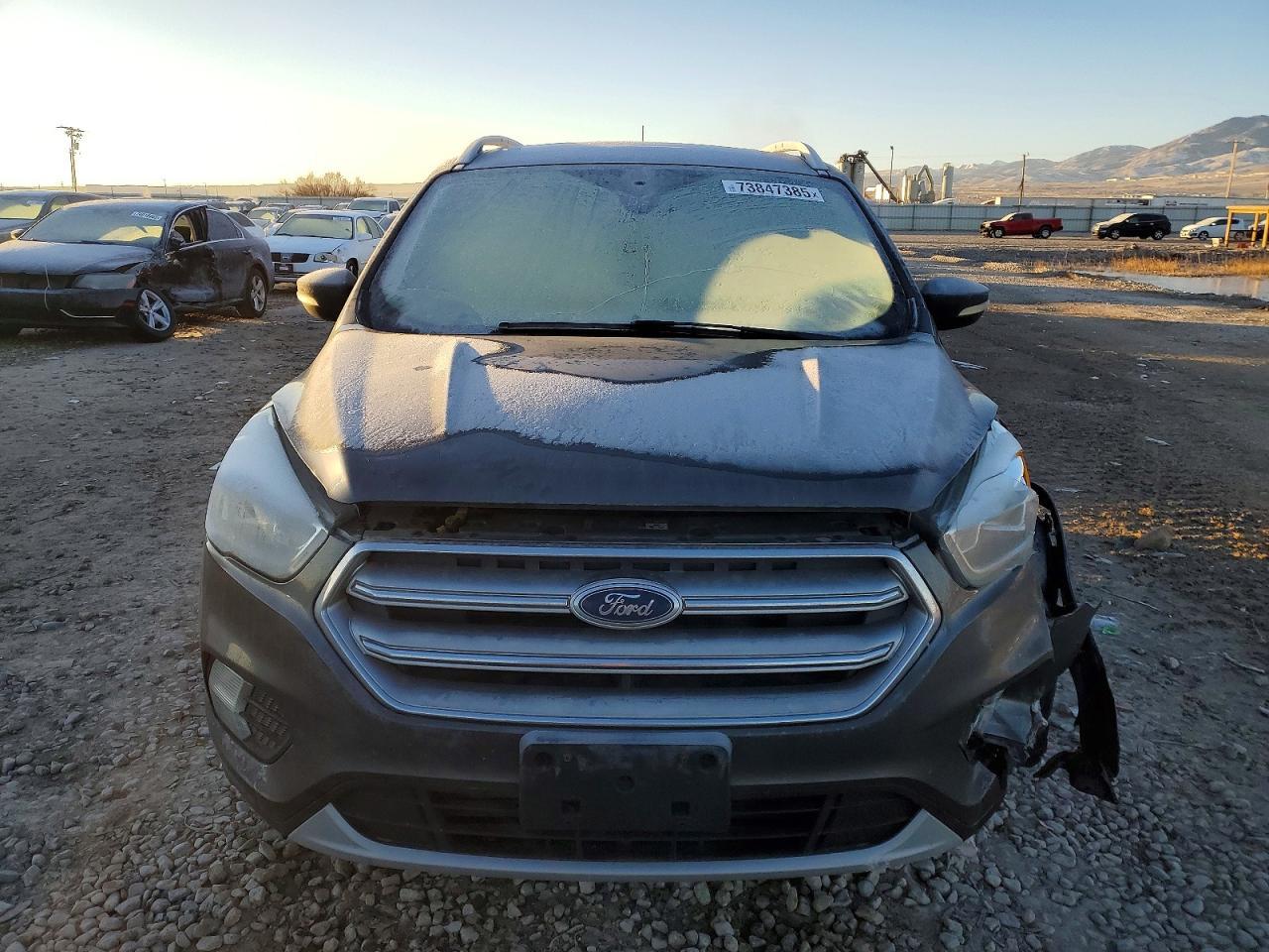 2017 Ford Escape Titanium - Image 5