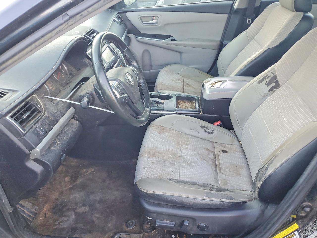 2015 Toyota Camry Le - Фото 7