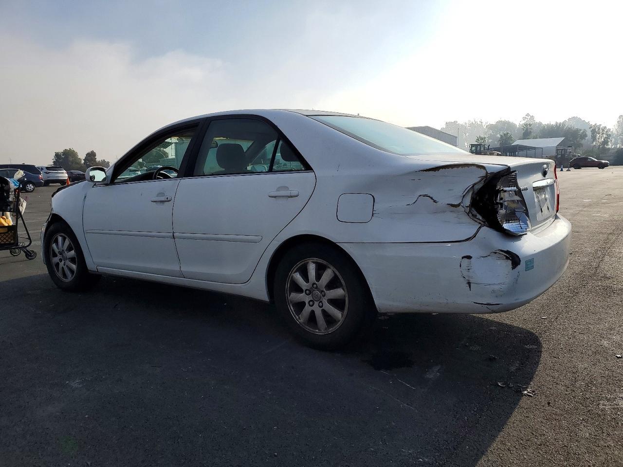 2003 Toyota Camry Le - Image 2