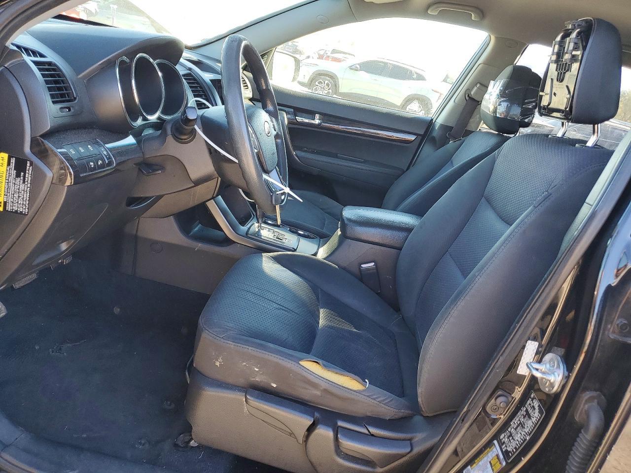 2011 Kia Sorento Base - Image 7