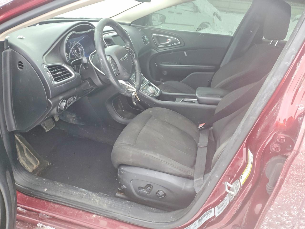 2015 Chrysler 200 Limited - Фото 7