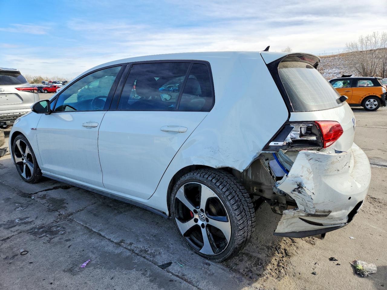 2015 Volkswagen Gti - Image 2