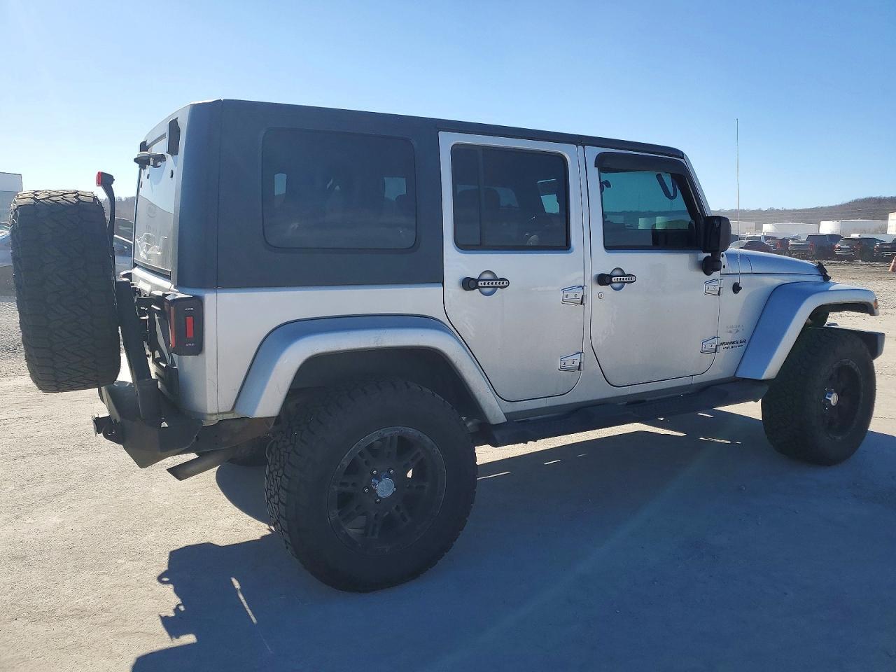 2008 Jeep Wrangler Unlimited Sahara - Фото 3